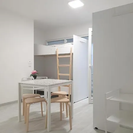 Ferienwohnung Betariel'Com Westbahnhof M Wien Exterior foto