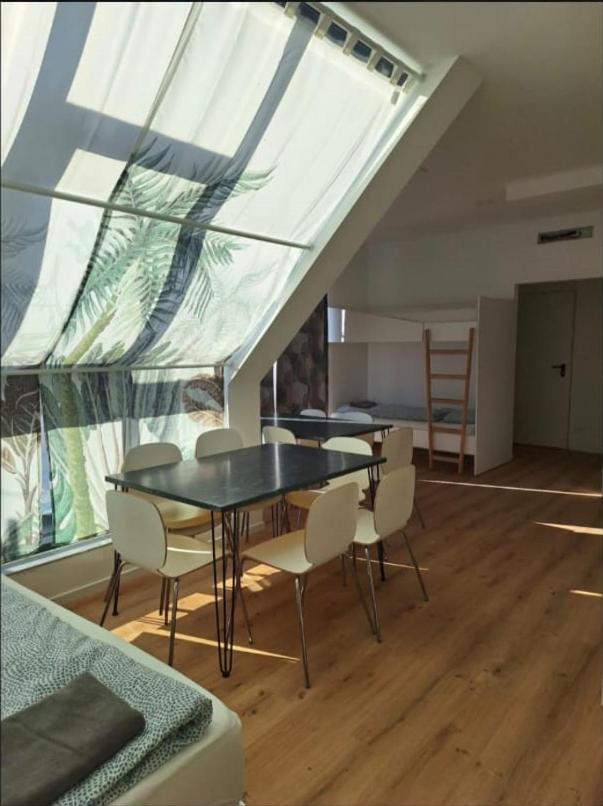 Betariel'com Westbahnhof M Apartment Wien